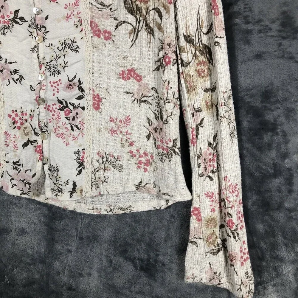 Lucky Brand Women’s Floral Shirt Pearl Buttons Size Small P - Picture 4 of 14